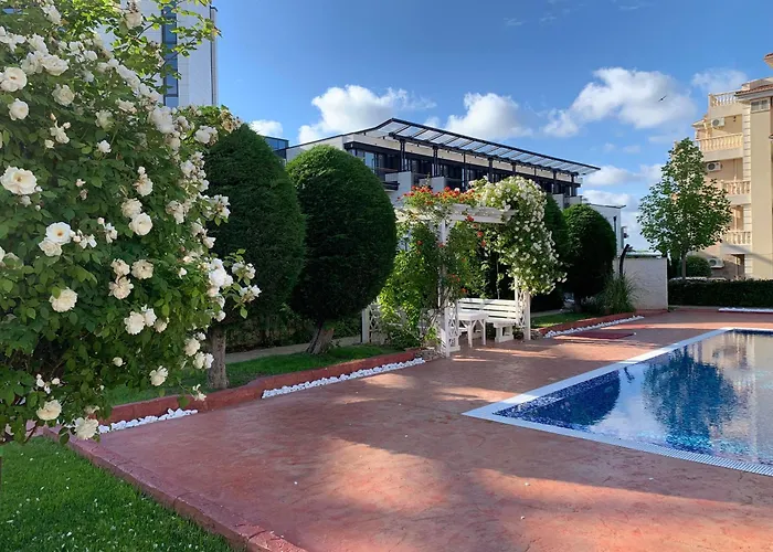 Апартамент Sveti Vlas-royal Bay 2-avalonia Свети Влас